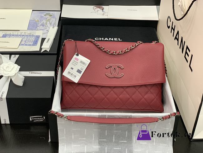 Fortok Chanel Handbag Leather in Red 32 x 7.5 x 19CM - 1