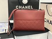 Fortok Chanel Handbag Leather in Red 32 x 7.5 x 19CM - 2