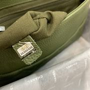 Fortok Chanel Handbag Leather in Green 32 x 7.5 x 19CM - 5