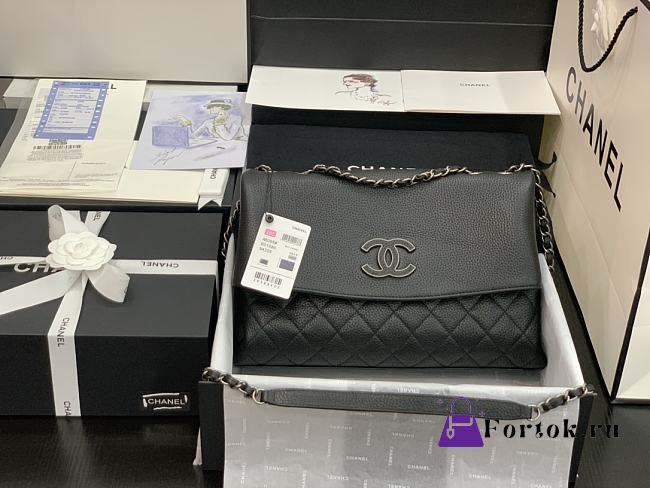 Fortok Chanel Handbag Leather in Black 32 x 7.5 x 19CM - 1