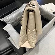 Fortok Chanel Handbag Caviar in Ivory 32 x 7.5 x 19CM - 5