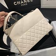 Fortok Chanel Handbag Caviar in Ivory 32 x 7.5 x 19CM - 3