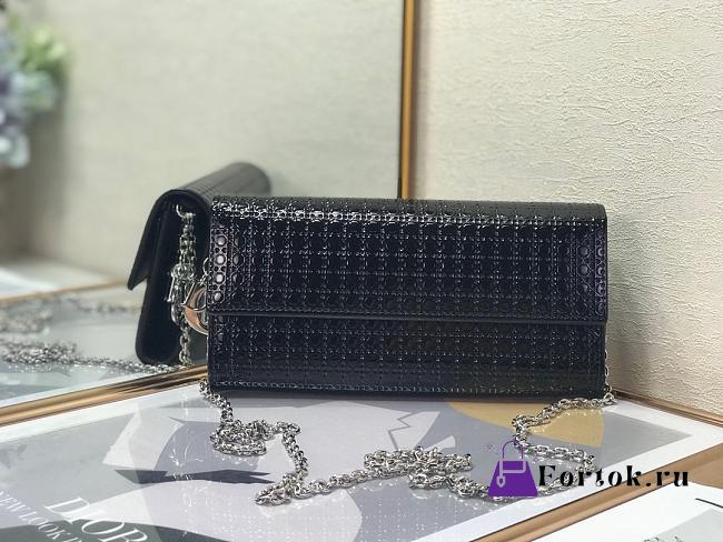 Fortok Dior Lady Dior Croisiere Chain Wallet in metallic perforated calfskin leather Black 21cm - 1