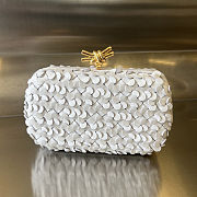 Fortok Bottega Veneta White Metallic Knot Leather Clutch Bag 19x11.5x5cm - 1