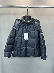 Fortok Moncler black padded hooded coat with a flap pocket  - 2