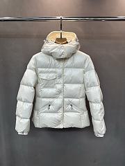 Fortok Moncler Glareins short down jacket with a hood White - 1