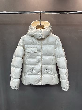 Fortok Moncler Glareins short down jacket with a hood White