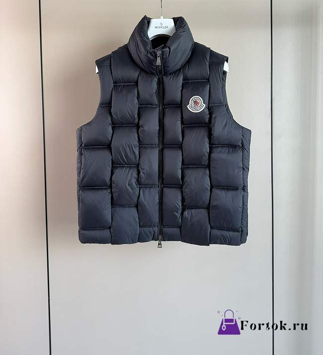 Fortok Moncler x Christopher Raxxy quilted shell gilet Black  - 1