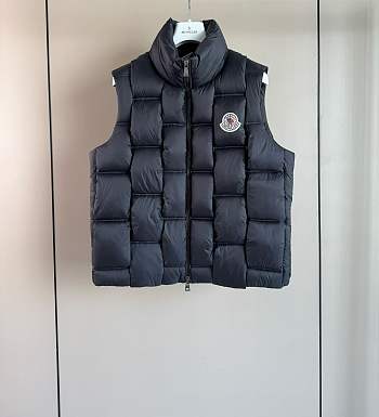Fortok Moncler x Christopher Raxxy quilted shell gilet Black 