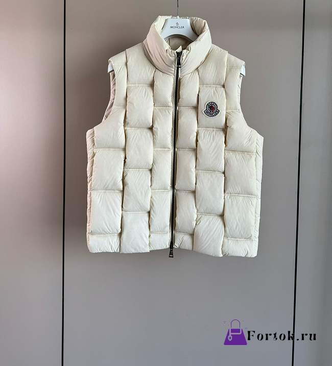 Fortok Moncler x Christopher Raxxy quilted shell gilet White - 1