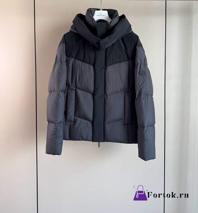 Fortok Moncler Tacana padded down jacket Black  - 1