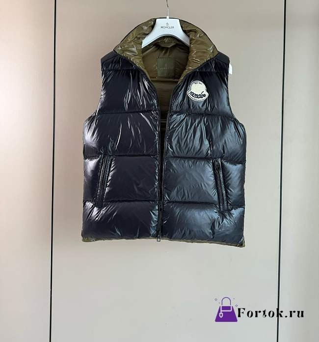 Fortok Moncler Lipsi down gilet in Black - 1