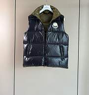 Fortok Moncler Lipsi down gilet in Black - 1