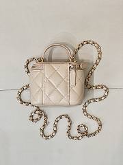 Fortok Chanel Vanity Case Bag With Chain in Beige Mini Bag 10×7×9cm - 2