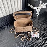 Fortok Chanel Vanity Case Bag in patent leather Brown 17cm  - 3