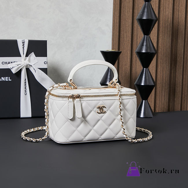 Fortok Chanel 24B Vanity Case White With Top Handle 17x10x8cm - 1