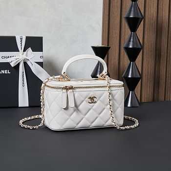 Fortok Chanel 24B Vanity Case White With Top Handle 17x10x8cm