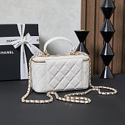 Fortok Chanel 24B Vanity Case White With Top Handle 17x10x8cm - 2