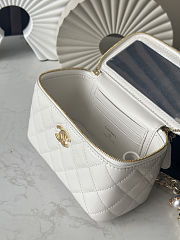 Fortok Chanel Vanity Bag Pearl Chain in White 17cm - 2