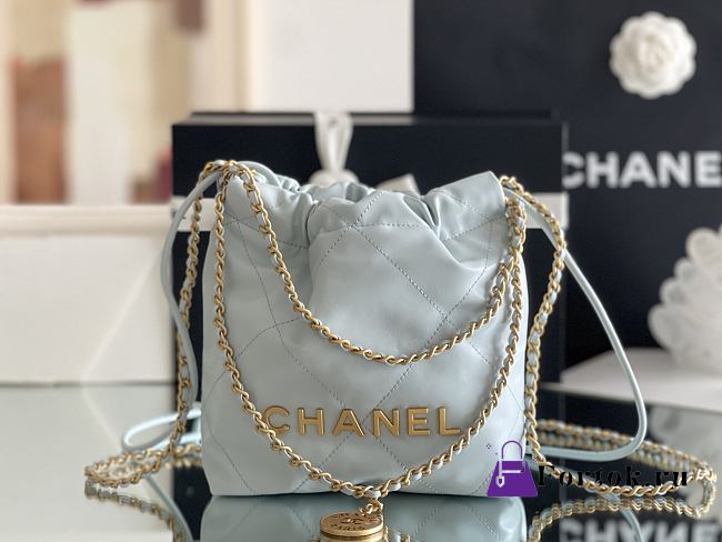 Fortok Chanel 22 bag in Blue Gold hardware 20 x 18.5 x 6cm  - 1