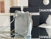 Fortok Chanel 22 bag in Blue Gold hardware 20 x 18.5 x 6cm  - 6