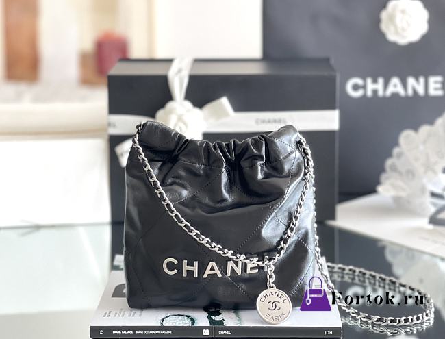 Fortok Chanel 22 bag in Black Silver hardware 20 x 18.5 x 6cm - 1