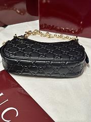 Fortok Gucci GG Emblem mini shoulder bag in Black leather 19 x 12 x 4 cm - 5