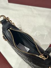 Fortok Gucci GG Emblem mini shoulder bag in Black leather 19 x 12 x 4 cm - 6
