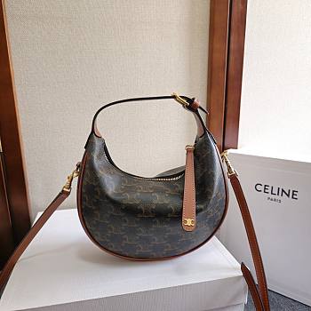 Fortok Celine Lulu bag in Triomphe canvas and calfskin Black 21x24x5cm