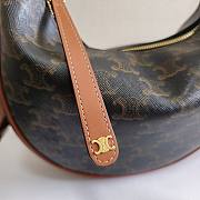 Fortok Celine Lulu bag in Triomphe canvas and calfskin Black 21x24x5cm - 2