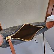 Fortok Celine Lulu bag in Triomphe canvas and calfskin Black 21x24x5cm - 4