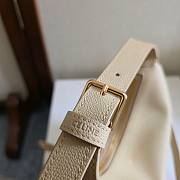 Fortok Celine Lulu bag Cream 21x24x5cm - 2