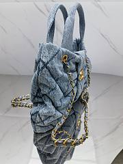 Fortok Chanel Maxi Bow Bag Washed Denim & Gold-Tone Metal Blue 29*38*5cm  - 2