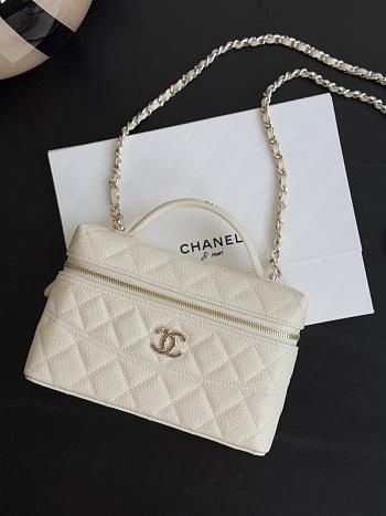 Fortok Chanel Vanity Case With Chain White Caviar 19.5×17×5cm