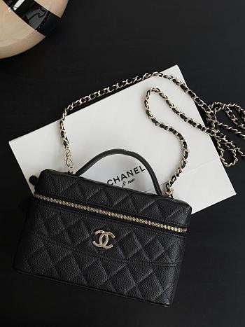 Fortok Chanel Vanity Case With Chain Black Caviar 19.5×17×5cm