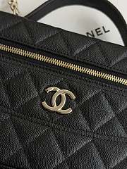 Fortok Chanel Vanity Case With Chain Black Caviar 19.5×17×5cm - 4
