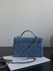 Fortok Chanel Vanity Case With Chain Blue Caviar 19.5×17×5cm - 4