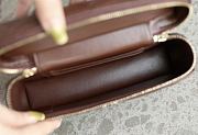Fortok Chanel Vanity Case With Chain Top Handle Brown Caviar 19.5×17×5cm - 2