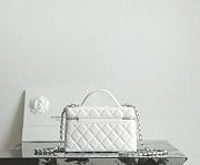 Fortok Chanel Vanity Case With Chain Top Handle White Caviar 19.5×17×5cm - 5