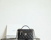 Fortok Chanel Vanity Case With Chain Top Handle CC Black Caviar 19.5×17×5cm - 1