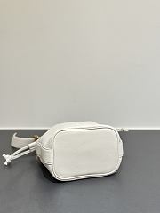 Fortok Saint Laurent YSL Cassandre Quilted Bucket Bag White 15.5x11x25cm - 4