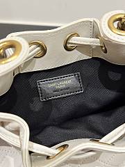 Fortok Saint Laurent YSL Cassandre Quilted Bucket Bag White 15.5x11x25cm - 2