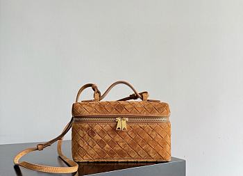 Fortok Bottega Veneta Bang Bang Intrecciato Suede Vanity Bag in amber-gold 22*12.5*5cm