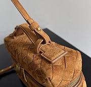 Fortok Bottega Veneta Bang Bang Intrecciato Suede Vanity Bag in amber-gold 22*12.5*5cm - 6