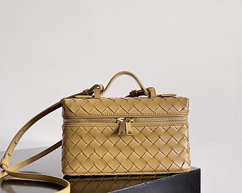 Fortok Bottega Veneta Bang Bang Intrecciato Vanity Bag in Brown 22*12.5*5cm