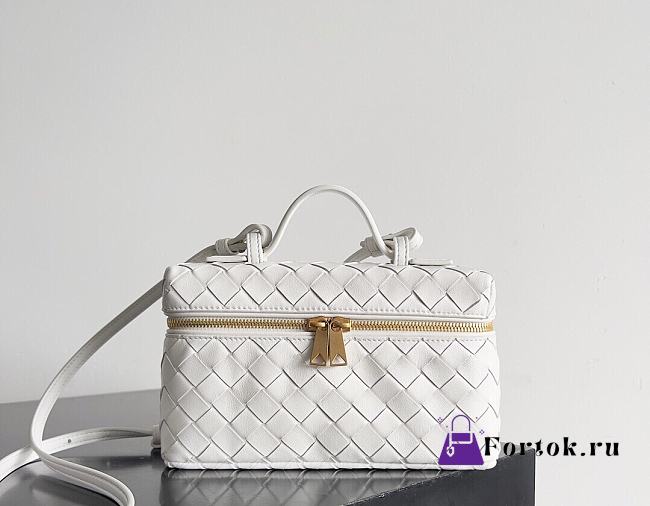 Fortok Bottega Veneta Bang Bang Intrecciato Vanity Bag in White 22*12.5*5cm - 1