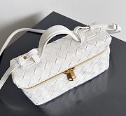 Fortok Bottega Veneta Bang Bang Intrecciato Vanity Bag in White 22*12.5*5cm - 6