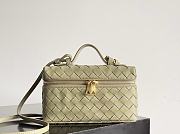 Fortok Bottega Veneta Bang Bang Intrecciato Vanity Bag in Pistachio 22*12.5*5cm  - 1