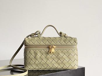 Fortok Bottega Veneta Bang Bang Intrecciato Vanity Bag in Pistachio 22*12.5*5cm 