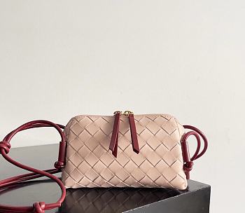 Fortok Bottega Veneta Concert Pouch Pink Beige/Red 18.5*11.5*8.5cm